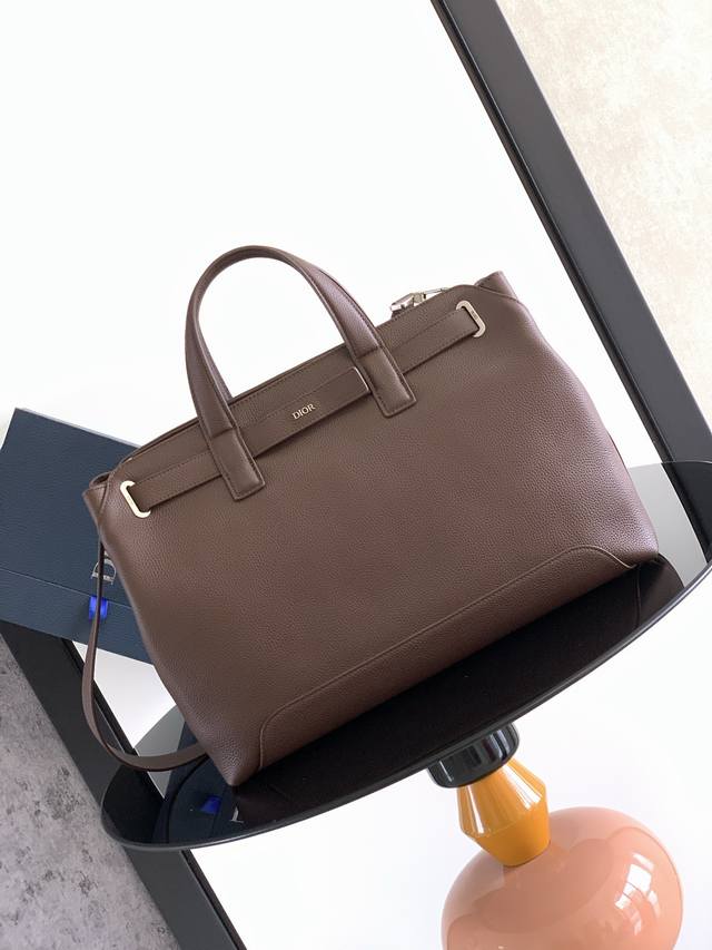 This Dior Normandie Handbag Seamlessly Blends Practical Design With Dior's Haute
