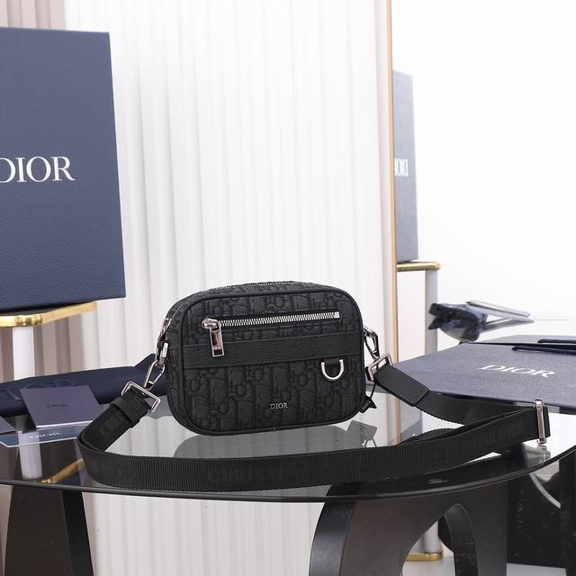 Market's Highest Version, Welcome To Compare. Click And Hold To Translate Dior O