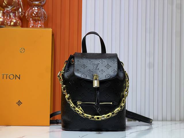 M13357 The Coussin Backpack Small Handbag Stands Out In The Coussin Series With