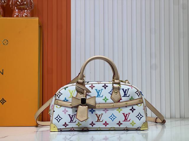 Upgraded Original Version M13084 This Handbag East West Handbag Is Part Of The L