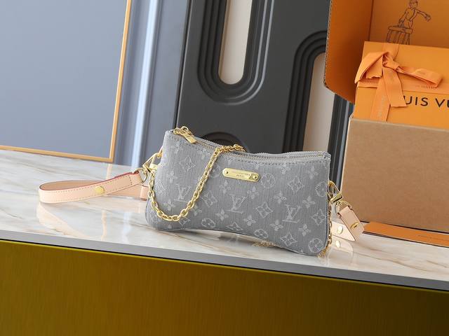 Upgraded Original M14159 M83008 This Liv Pochette Handbag Features A Delicate Mo