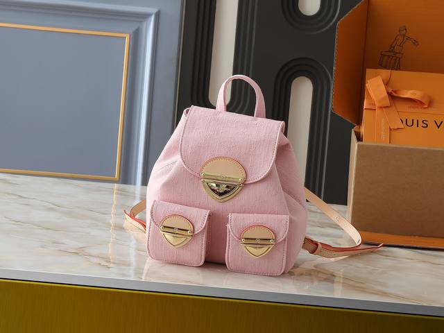 Upgraded Original Version M13031 M46836 M13081 This Venice Backpack Features The
