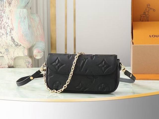 Top-Tier Authentic Single Piece, Exclusive Real-Life Photos. M82154 Black Full-L