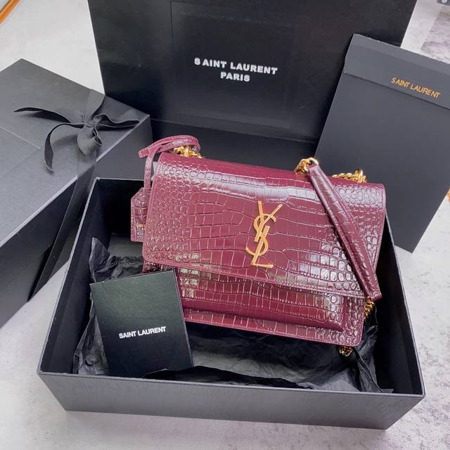 Pomegranate Red Gold Buckle # No Packaging Included - The Ultimate Classic Croco