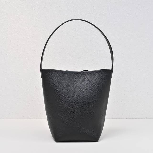 Upgraded Steel-Stamped Logo Medium-Sized Black Tr Bucket Bag. The Leather Is Bot