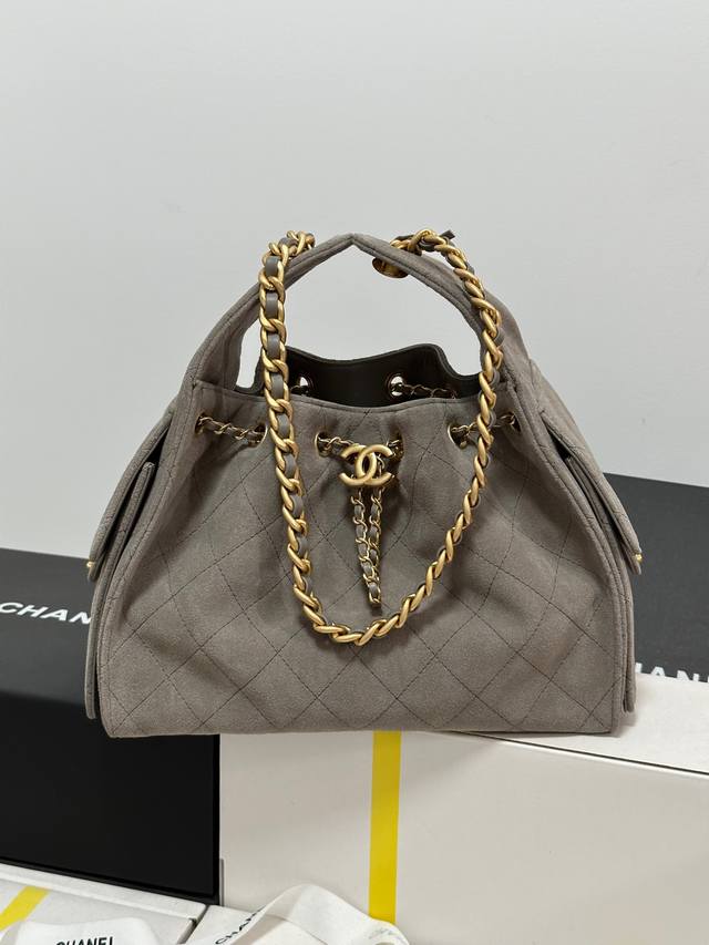 Small Size Suede Now In Stock! 25C Early Spring Collection Zp6 Purchase Chane1 2