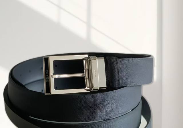 Comes With Genuine Packaging, Prada Original Premium Quality, Clear Leather Text