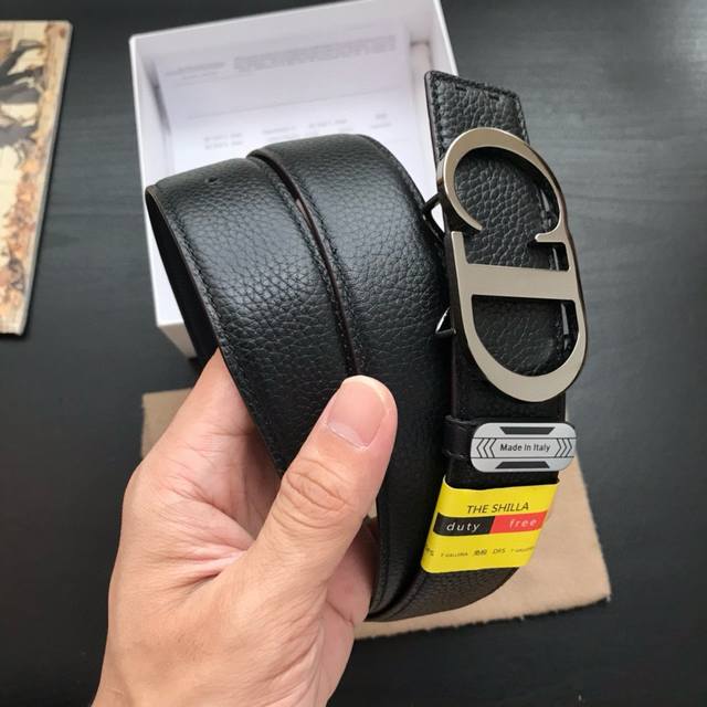 Comes With Authentic Packaging, Authentic Dior Synchronization, Two-Tone Strap C