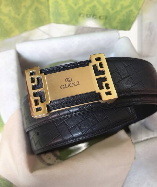 Gucci New Model Original Quality, Men's Inner-Wear Premium Pure Steel Buckle Bel