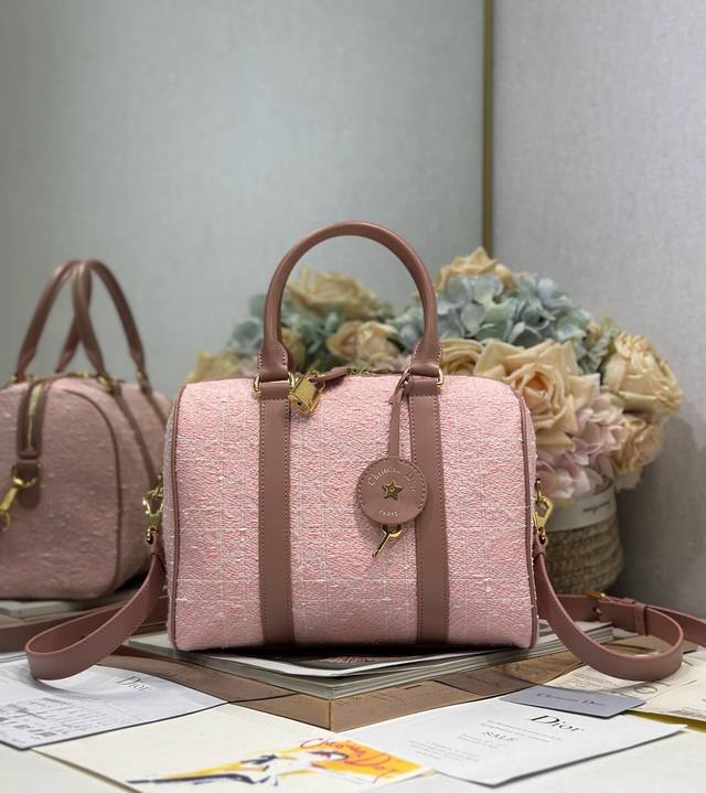 Top-Quality Authentic Dior Groove 25 Handbag In Pink Tweed. This Dior Groove 25