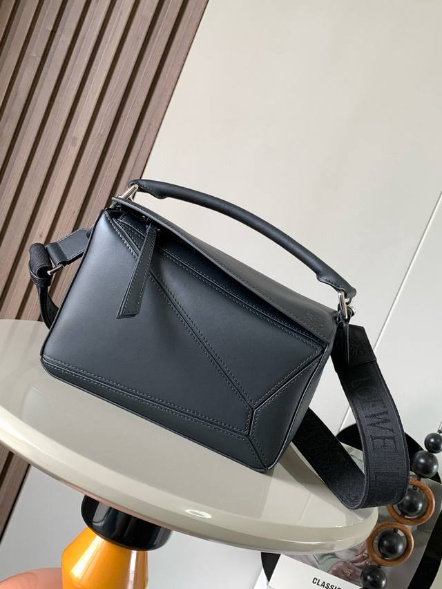 Genuine Leather Geometric Bag 24Cmpuzzle Handbag! Genuine Imported Napa Calf Lea
