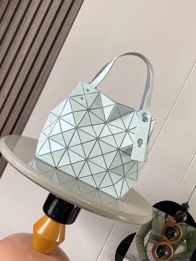Factory Price. Highest Version, Genuine Leather, Top-Tier Original Single Piece,