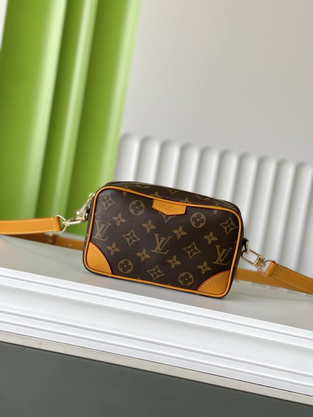 Factory Price. Highest Version, Genuine Leather, Top-Tier Original Single Piece,