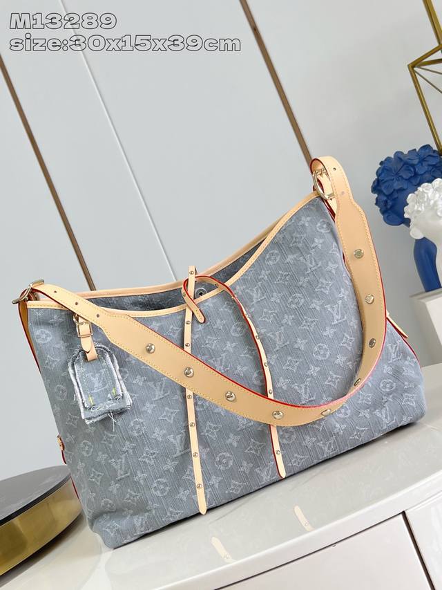 Factory Price P Top-Grade Original M13289 This Carryall Medium-Sized Handbag Fea