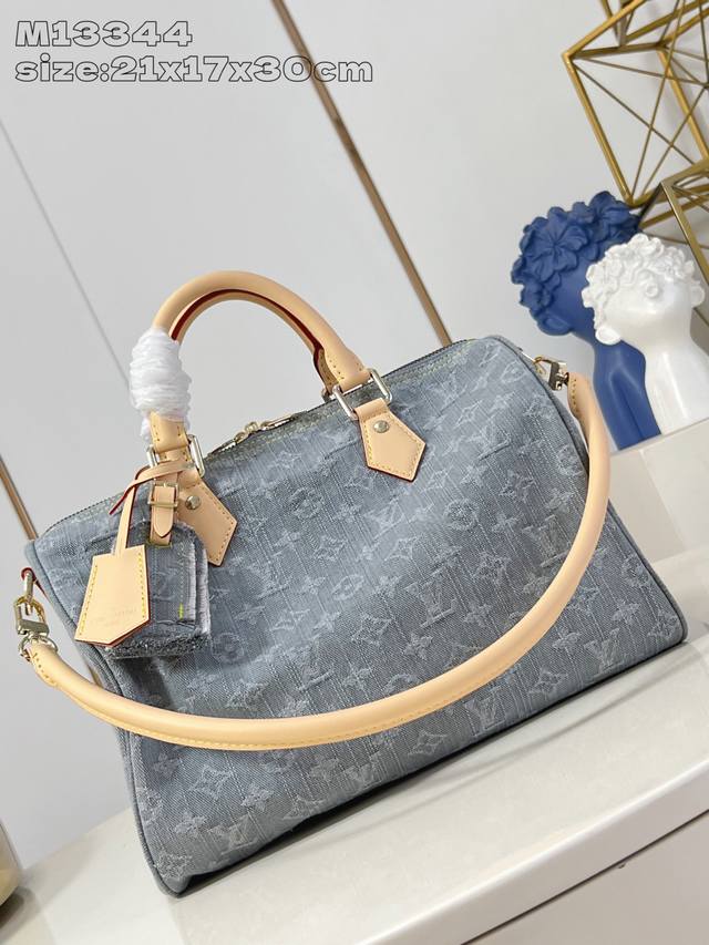 Factory Price P Top-Grade Original M13344 This Speedy Soft 30 Handbag Draws Insp