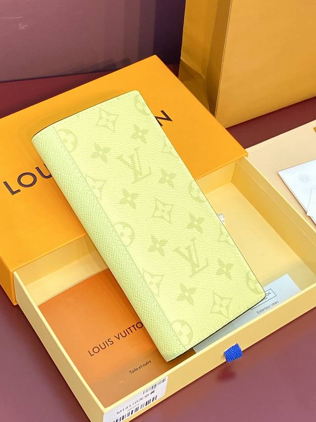 Factory Price P M14110 Sky Yellow! The Brazza Long Wallet Is Crafted From Vibran