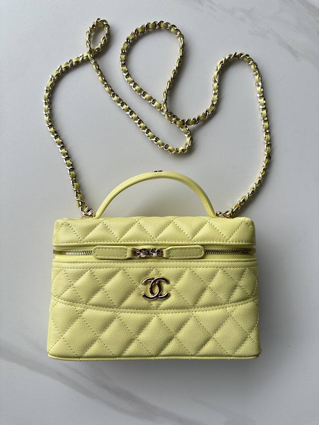 Brand: Chanel Model: A P5730 Description: Authentic Quality, A Classic Masterpie