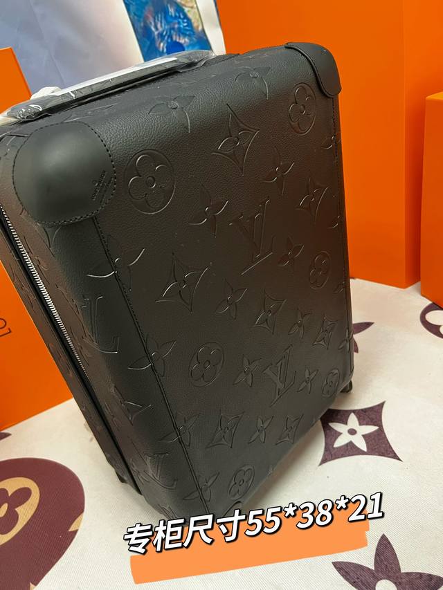 High-Quality Louis Vuitton-Horizon Four-Wheel Luggage Case, 55 Cm. Specification