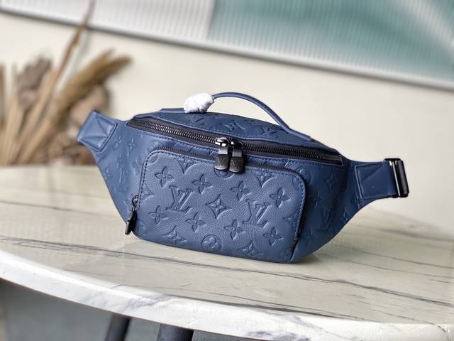 Top-Grain Leather, Premium Genuine Leather M25227 This Rush Waist Bag Is Crafted
