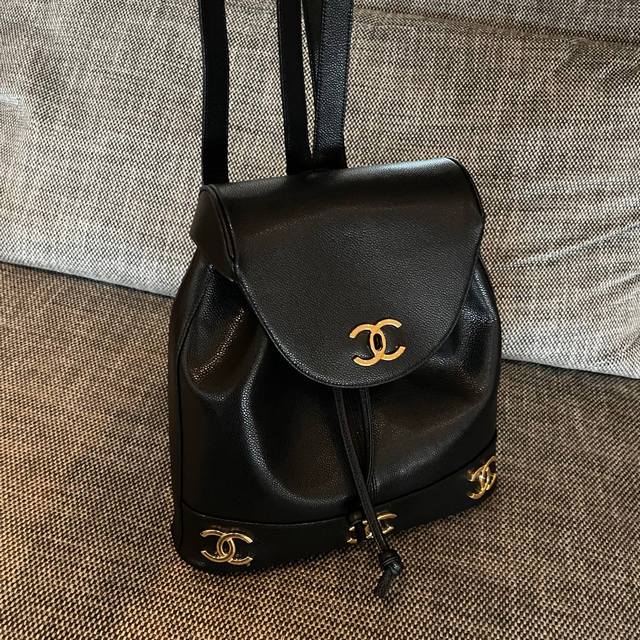 Chanel Vintage Backpack Dimensions: 31X11X34 Cm