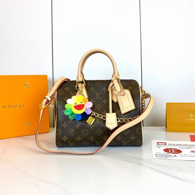 Top-Tier Original, M40395, The Speedy 25 Handbag Is The Perfect Urban Handbag. I