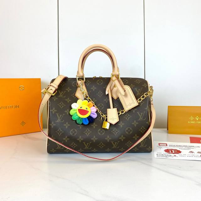 M40391, Speedy 30 Handbag Is A Perfect Urban Handbag. The Iconic Design And Clas