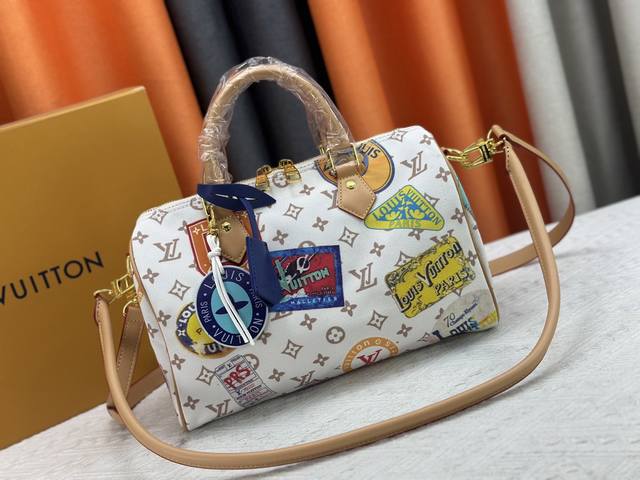M14587 This Speedy Soft 30 Handbag Reinterprets The Monogram Dune Elements With