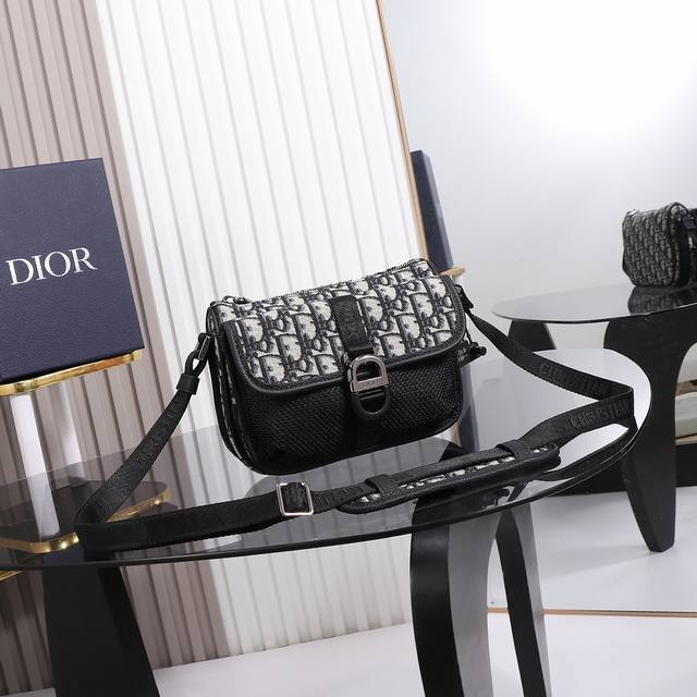 Market's Highest Version, Welcome To Compare. Click And Hold To Translate Dior 8