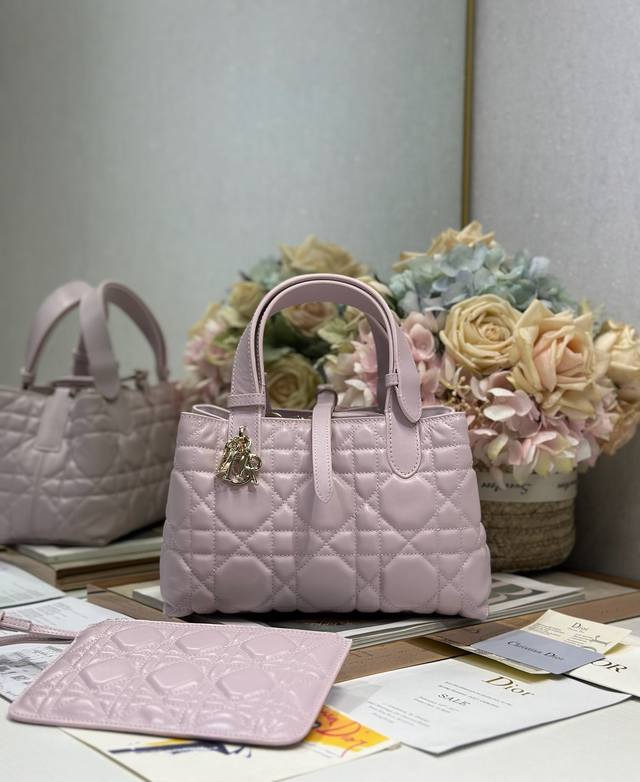High-End Version Diortoujours Handbag [Pink Small] This Dior Toujours Handbag Ma