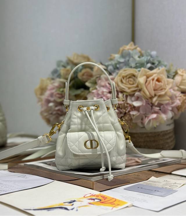 Authentic Grade, High-Quality Version Mini Dior Caro Bucket Bag White This Mini