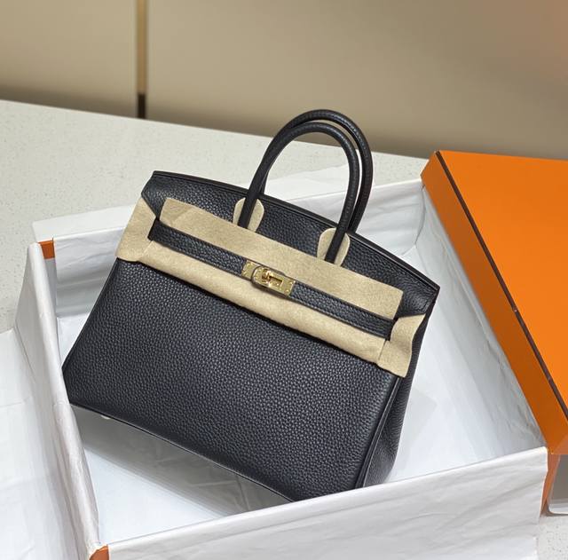 Semi-Handmade Honey Amber Thread Platinum | Black Gold. A Good Bag Takes Time; A