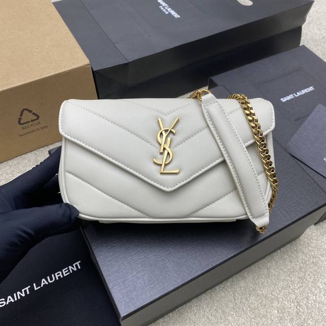 Genuine Leather, Comes With Picture Packaging, Milk White Lambskin, Antique Gold