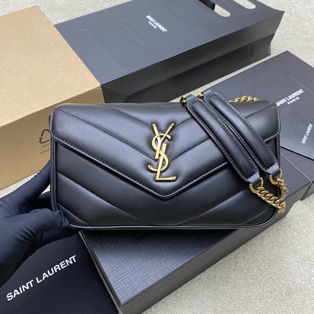 Genuine Leather, Black Sheepskin, Antique Gold, 25 Early Spring New Loulou Small