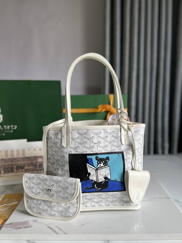 Premium-Grade Anjou Mini Special Hand-Painted French Bulldog Design. The Classic