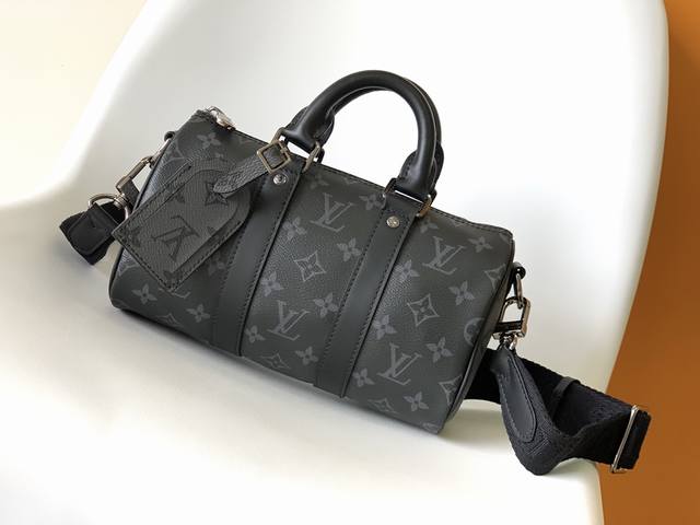Top-Grade Original M46271 Black Flower Pillow Bag This Keepall 25 Handbag Is Cra