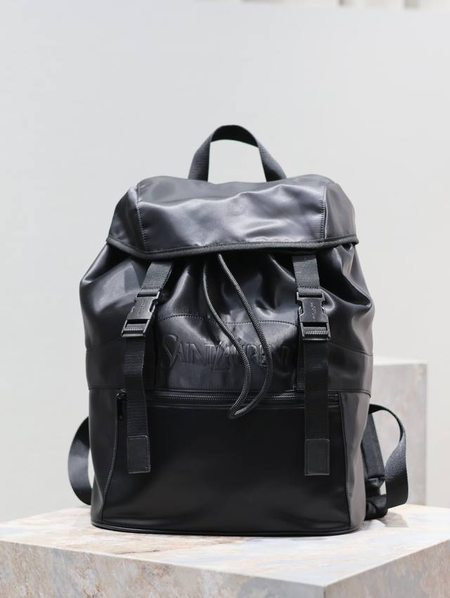 Econly_Backpack Is Here! It's No Exaggeration To Say That Backpacks Are An Indis