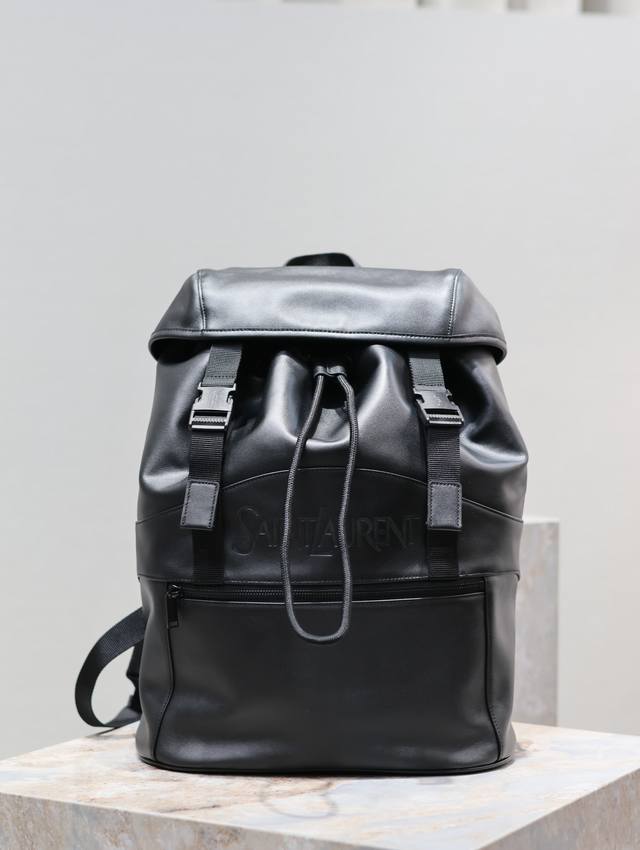 Full Leather Backpack Backpacks Are An Indispensable Part Of The Bag World. Made