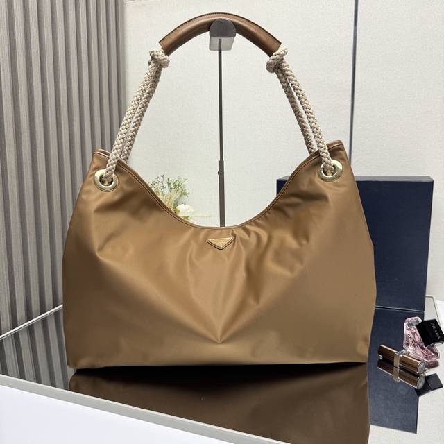 Top-Quality Original New Tote Bag 1Bc244 Large Shopping Bag This Recycled Nylon