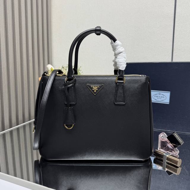 Top-Quality Original P-Brand Large-Sized Super-Popular Killer Bag Saffiano Leath