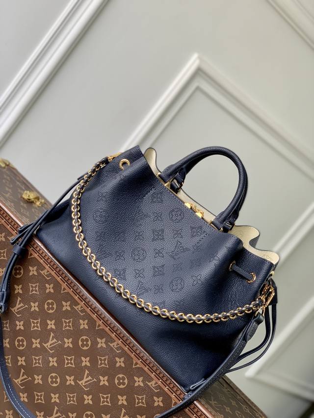 Top-Grade Original M14316 Blue This Bella Tote Handbag Is Crafted From The Brand