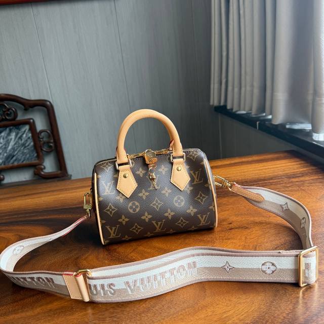 Factory Price. Highest Version Original Factory Leather Top-Grade Authentic Sing