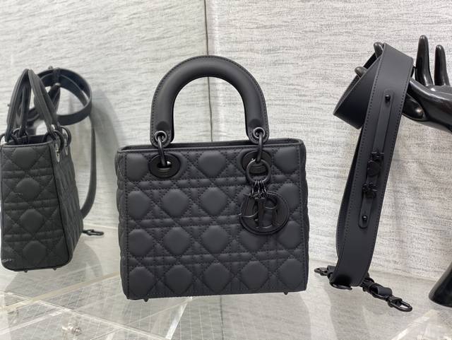 Comes With The Full Original Packaging, Original Factory Quality, Matte Black In