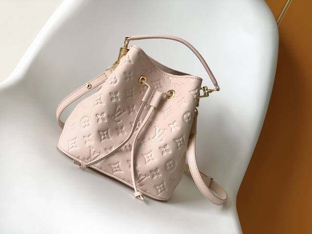 M47078 Premium Original This N Ono Bb Bucket Bag Is Crafted From Soft Monogram E