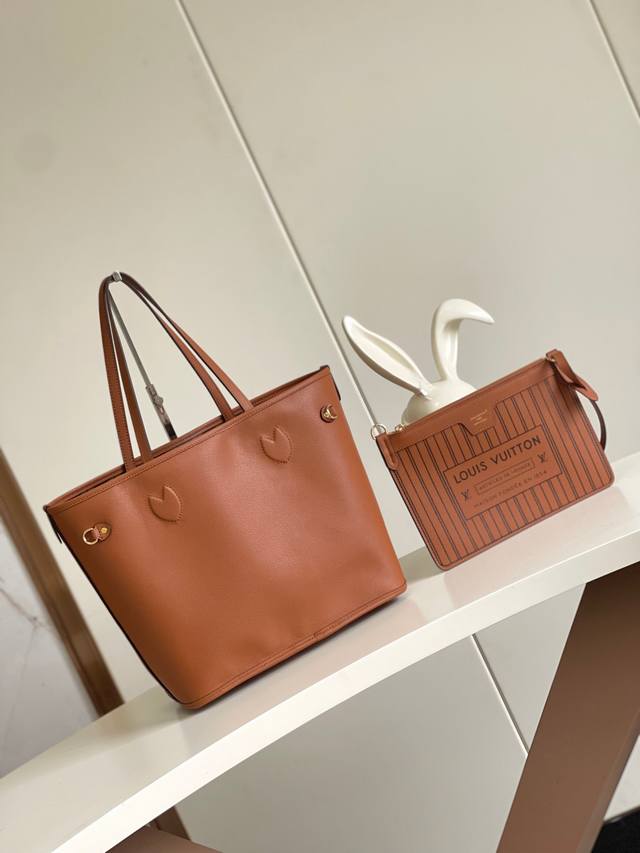 Overseas Original Single Exclusive Real-Life Photo M12061 Brown This Model M1194