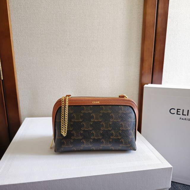 Seasonal Triomphe New Mix-And-Match Sheepskin Chain Bag Super Fine Gold Thread E