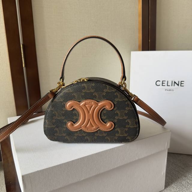 Celin_E23S | Signature Print Calf Leather Half-Moon Bag Super Cute And Stylish!