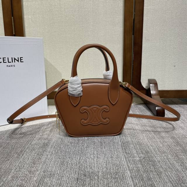 Celine 22S New Arrival | Mini Brown Arc De Triomphe Leather Bowling Bag A Super