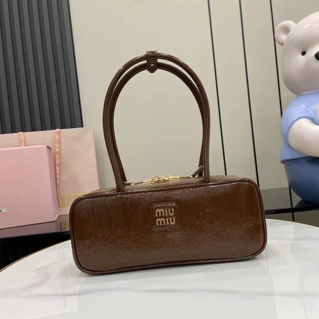 Comes With Full Original Store Packaging. New Miu 25Ss Shoulder Bag Is Trending