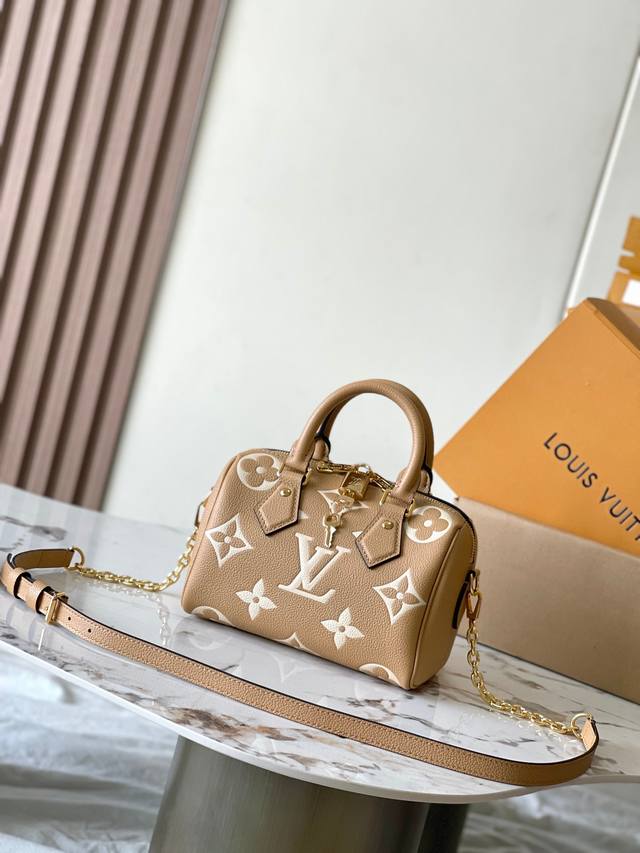 Premium Mb Chip Edition Original Leather Bandouli Re 20 Handbag From The New D G