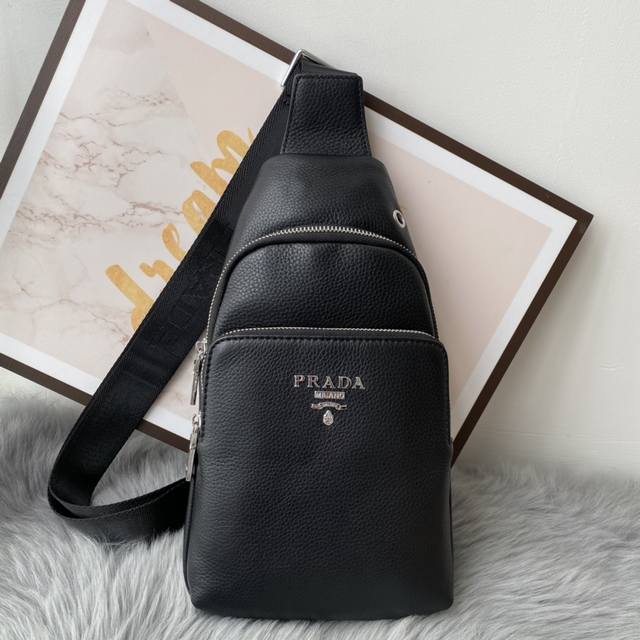 Men's Chest Bag Designed Exclusively For Men, With A Minimalist Design. The Leat